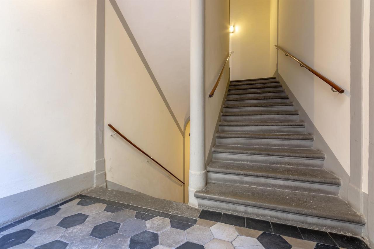 Condotta 10 Флоренция Экстерьер фото